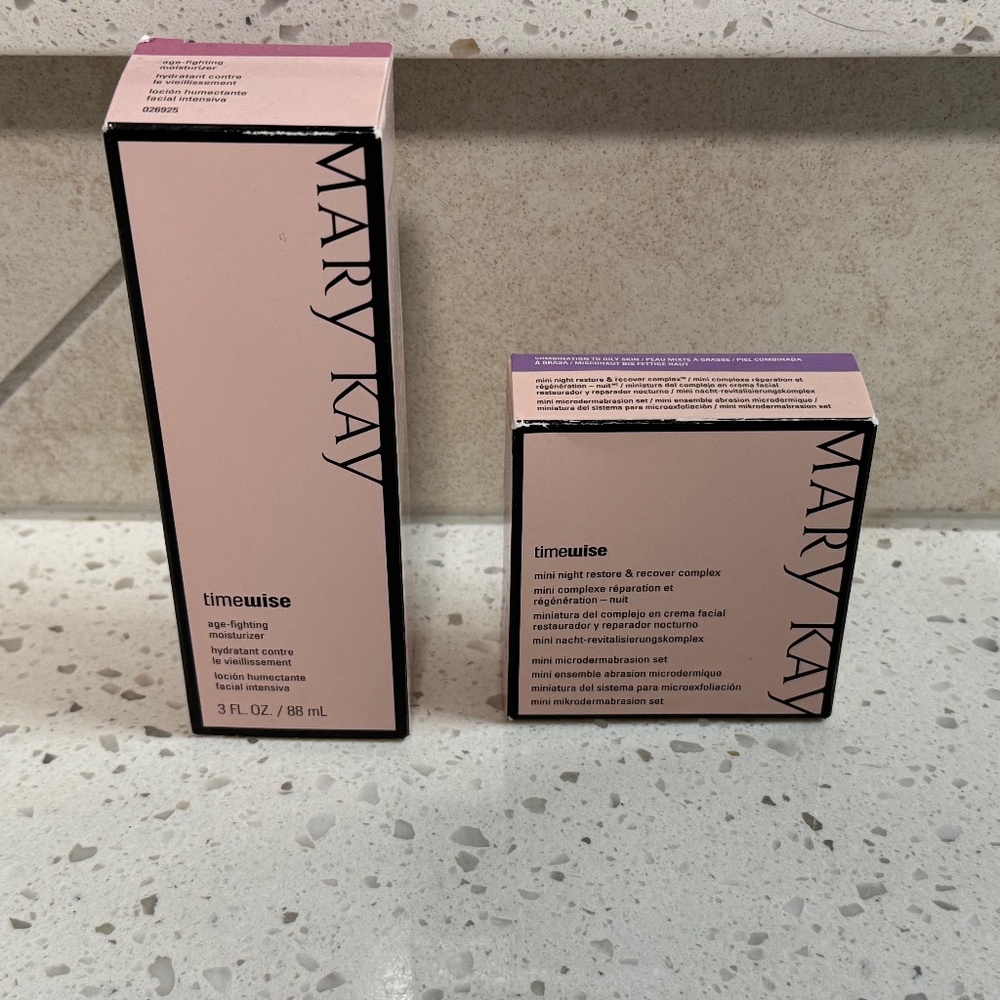 NIB Mary Kay Timewise Moisturizer and Mini Night Restore and Recover Complex